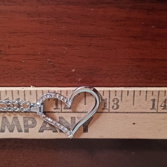 NWOT Fire and Ice Heart Pendant Necklace and Earrings - Picture 5 of 5